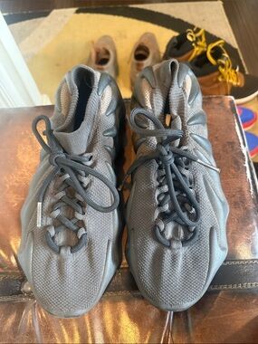 adidas Men's Gray Sculpted Knit Lace-Up Sneakers